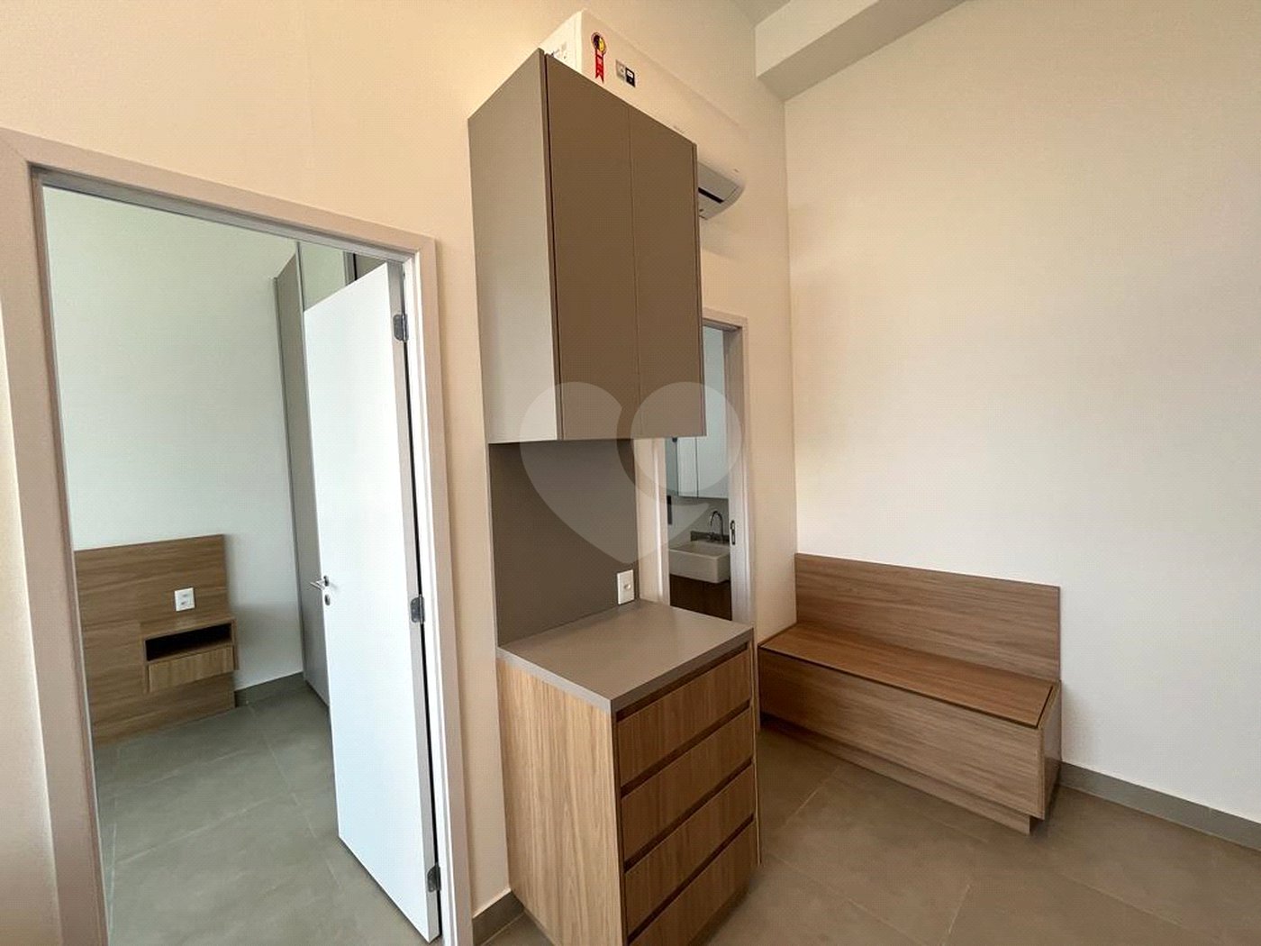 Apartamento à venda com 1 quarto em Moema, São Paulo, SP