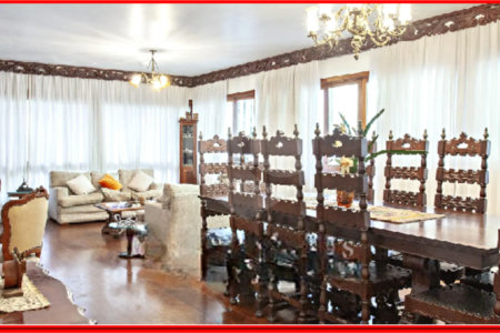 Casa à venda com 3 quartos, sendo 1 suíte, em Pinheiros, São Paulo, SP