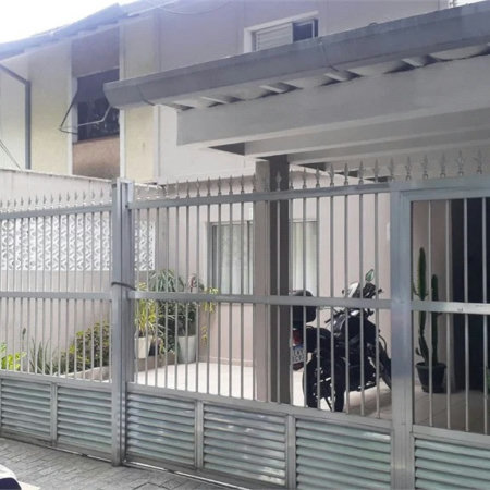 Sobrado à venda com 3 quartos, sendo 1 suíte, em Vila Sônia, São Paulo, SP