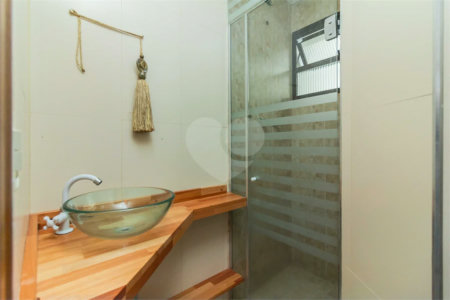 Duplex. 10 minutos para o Metrô