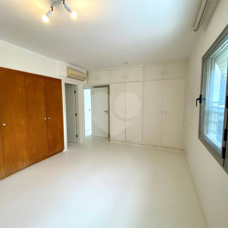 Apartamento para alugar com 3 quartos, sendo 1 suíte, em Jardim Europa, São Paulo, SP