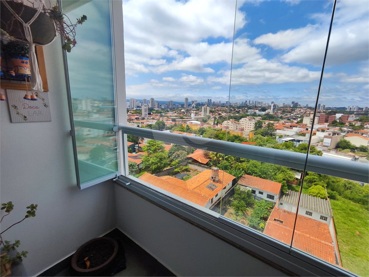 Apartamento à venda com 1 suíte em Vila Independência, Sorocaba, SP