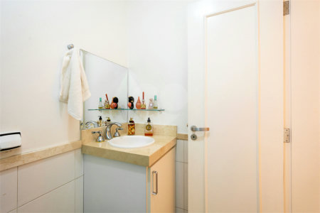 Apartamento à venda com 4 suítes em Jardim Marajoara, São Paulo, SP