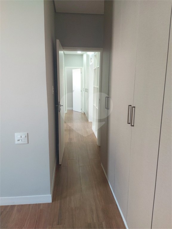Casa à venda com 3 quartos, sendo 1 suíte,  no condomínio Gardenville, Itu - SP