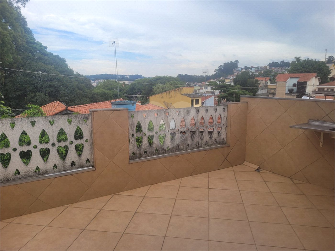 Sobrado à venda com 4 quartos em Tremembé, São Paulo, SP