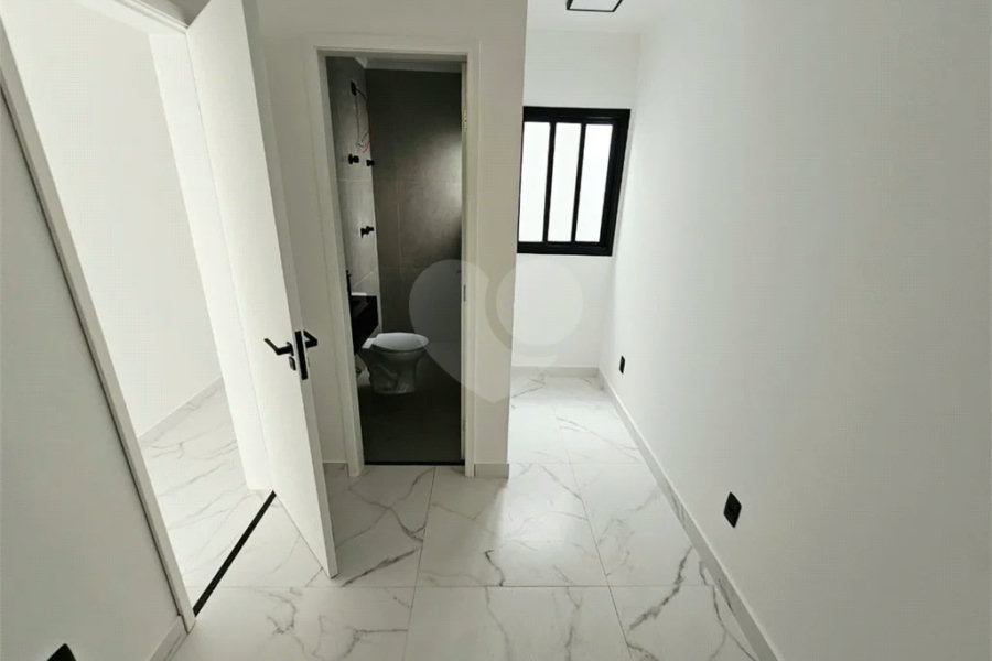 Sobrado à venda com 3 quartos, sendo 2 suítes, em Vila Guilherme, São Paulo, SP