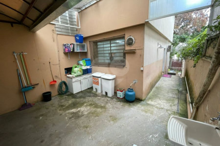 Casa à venda com 3 quartos, sendo 1 suíte, em Vila Mariana, São Paulo, SP