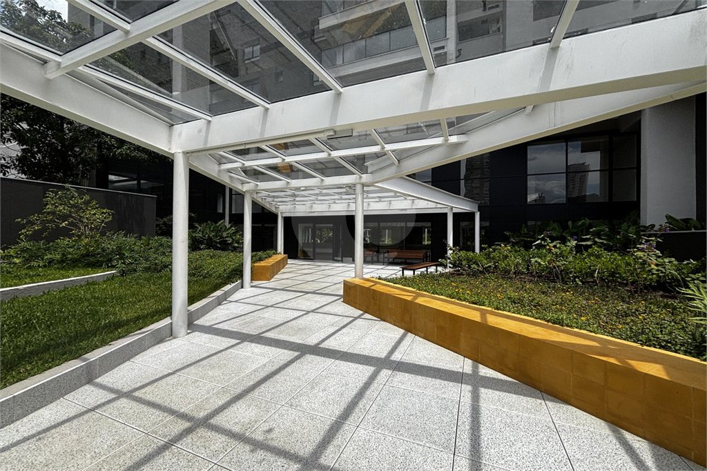 Apartamento à venda com 3 suítes em Vila Romana, São Paulo, SP