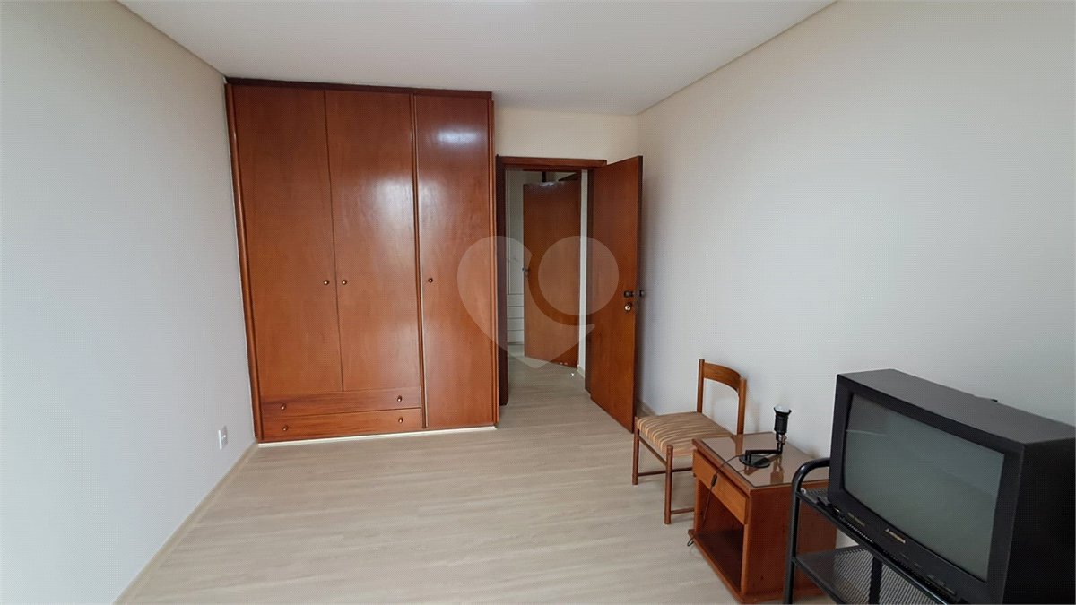 Apartamento para alugar com 4 quartos, sendo 3 suítes, em Santo Amaro, São Paulo, SP