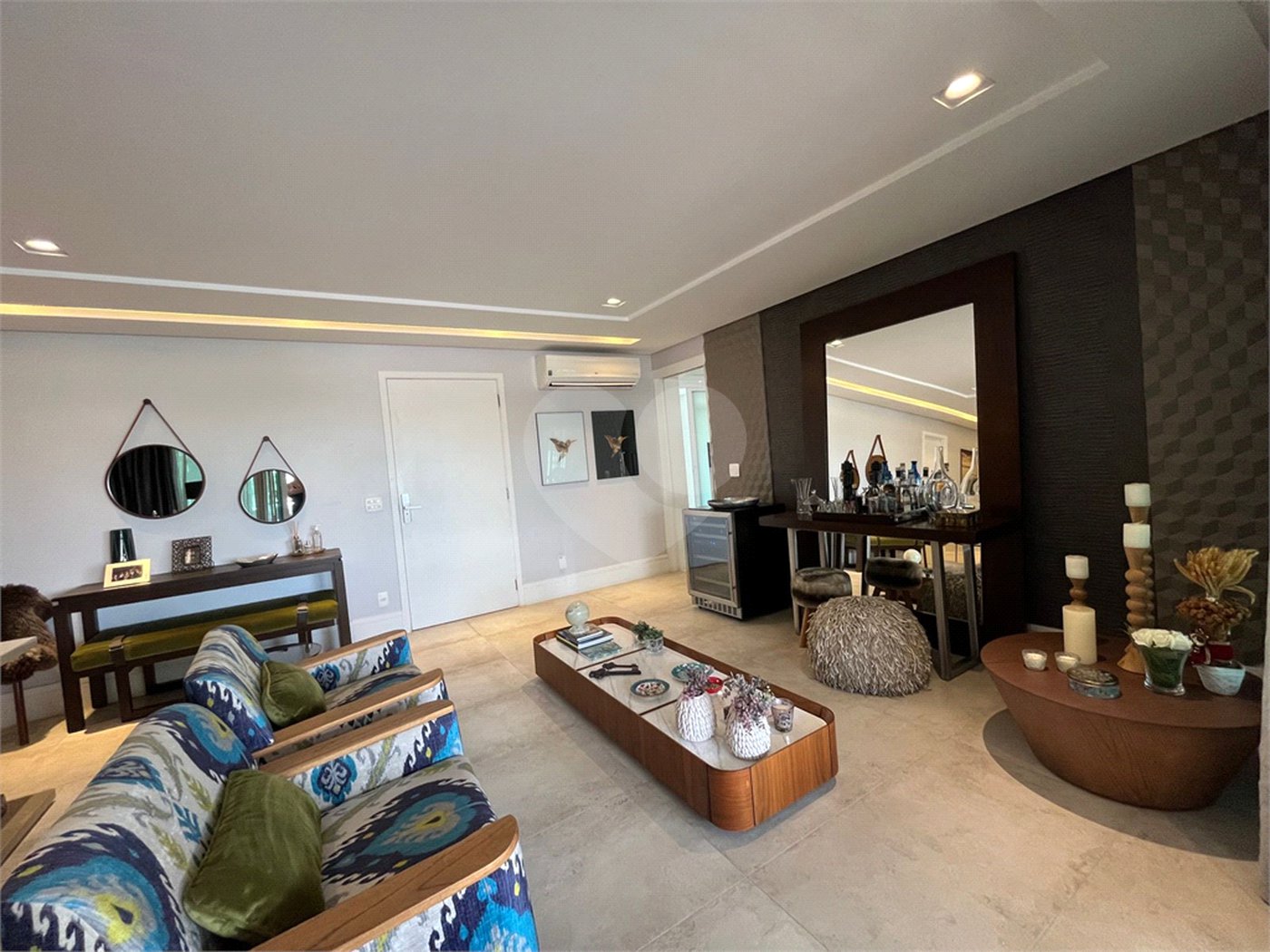 Apartamento à venda com 3 suítes em Santa Teresinha, São Paulo, SP