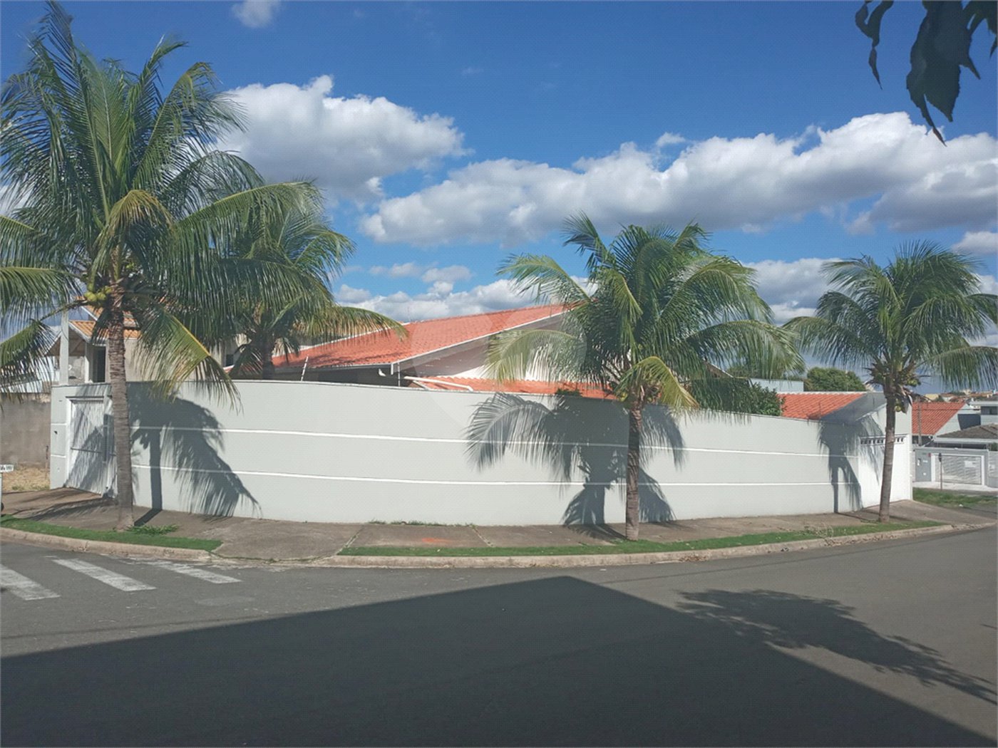 Casa à venda com 3 quartos, sendo 1 suíte, em Jardim Esplanada Ii, Indaiatuba, SP