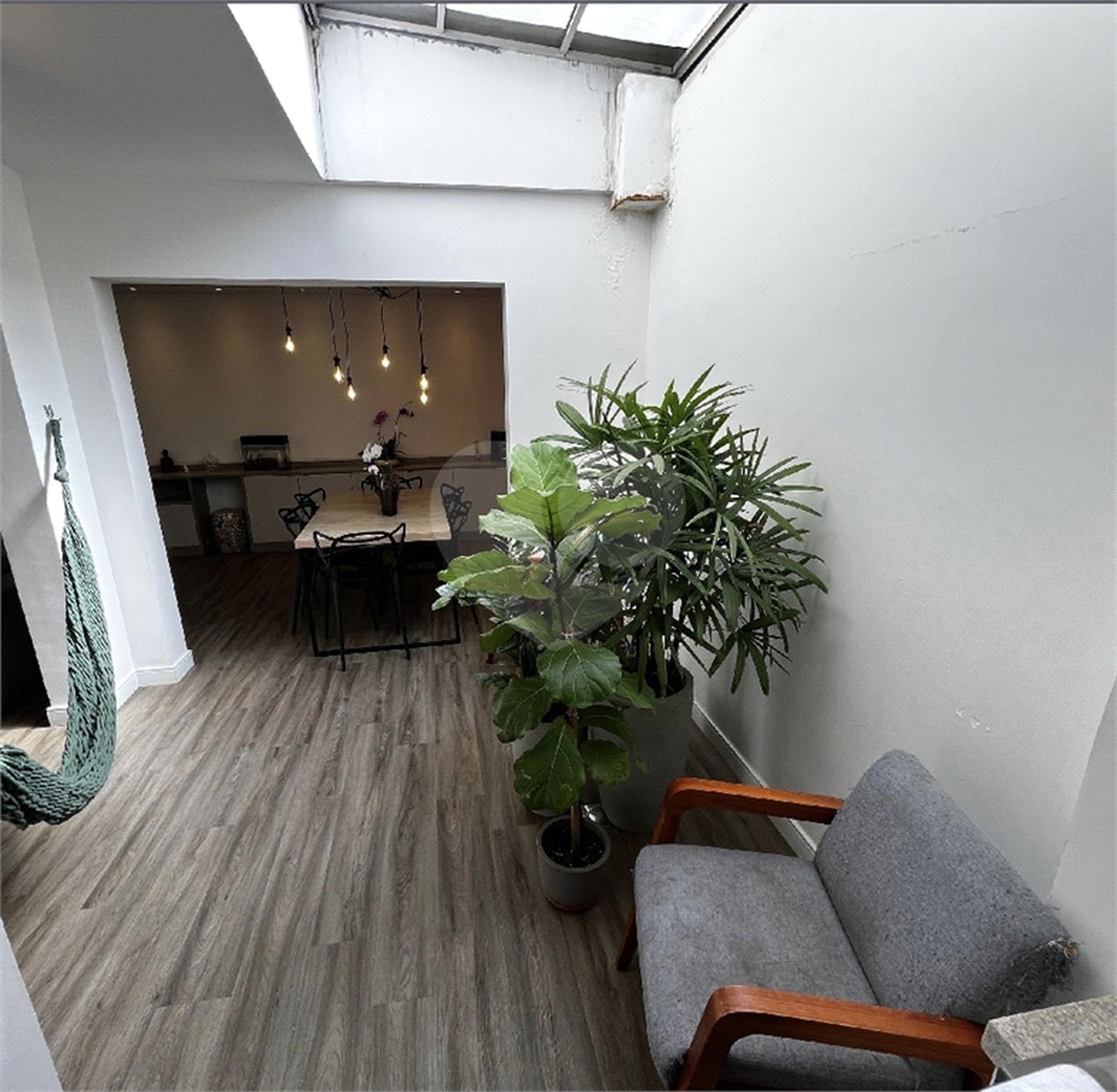 Casa à venda com 3 suítes no condomínio Barbará IV, São Paulo - SP