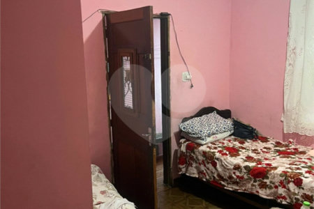 Casa à venda com 3 quartos em Vila Dalva, São Paulo, SP
