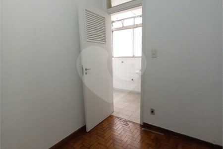 Apartamento à venda com 3 quartos, sendo 1 suíte, em Pinheiros, São Paulo, SP
