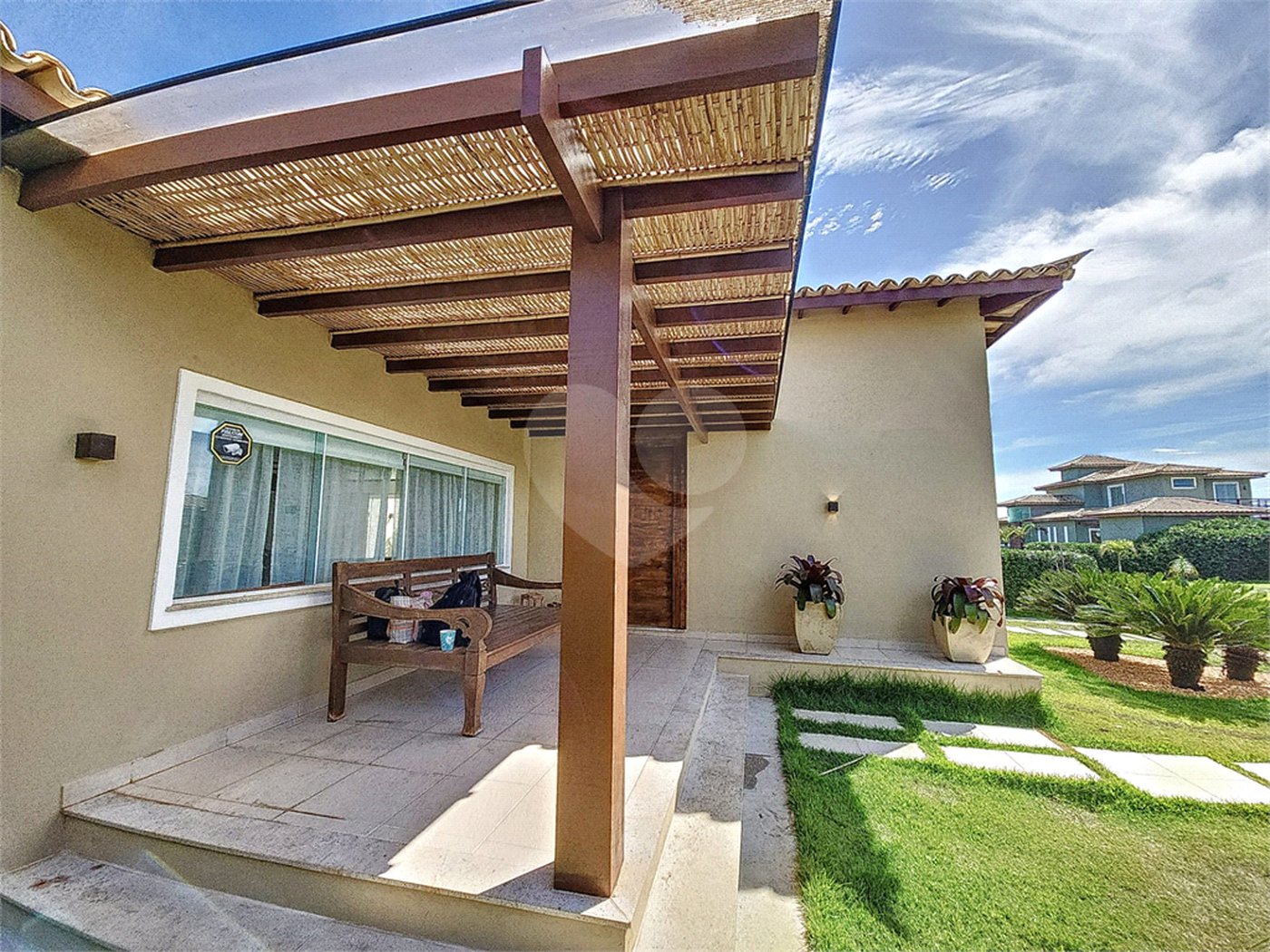 Casa à venda com 4 suítes em Praia Rasa, Armação dos Búzios, RJ