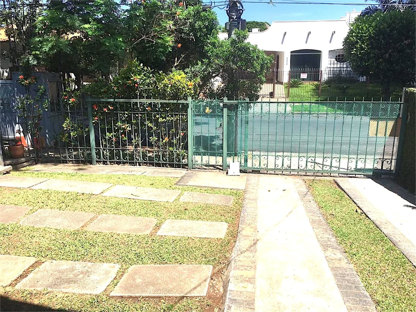 Casa Térrea à venda com 3 quartos, sendo 2 suítes, em Alto da Lapa, São Paulo, SP