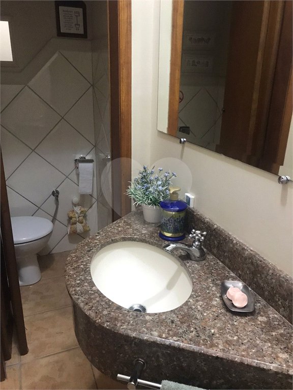 Casa à venda com 3 suítes no condomínio Parque Imperial da Cantareira, Mairiporã - SP