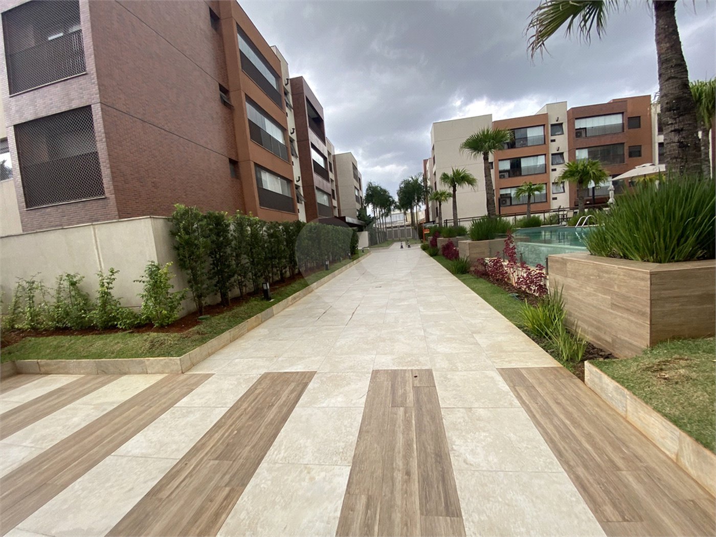 Apartamento à venda com 2 quartos, sendo 1 suíte,  em Vila Monumento, São Paulo, SP