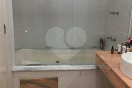 Casa à venda com 4 quartos, sendo 3 suítes, no condomínio Residencial Nova Cantareira, São Paulo - SP
