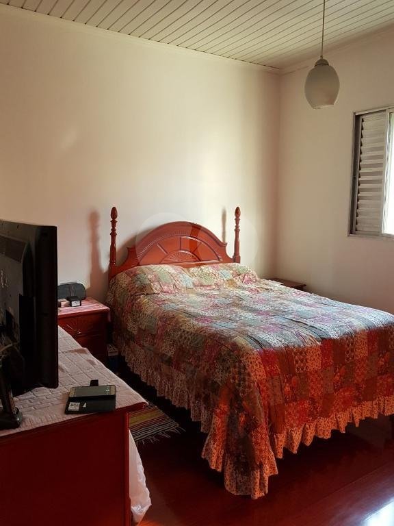 Sobrado à venda com 2 quartos em Santana, São Paulo, SP