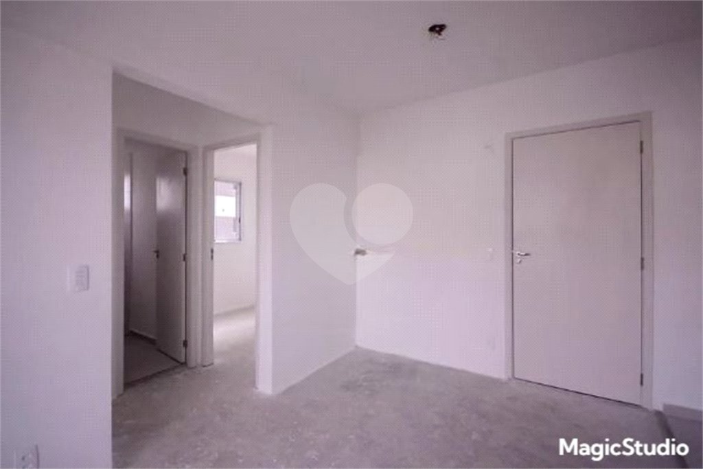 Apartamento à venda com 2 quartos em Vila Vermelha, São Paulo, SP