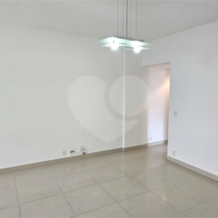 Apartamento à venda com 2 quartos, sendo 1 suíte,  em Tijuca, Rio de Janeiro, RJ