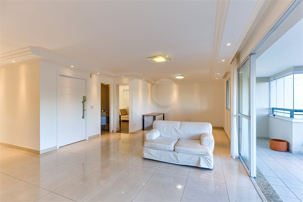 Apartamento à venda com 3 suítes em Alto da Boa Vista, São Paulo, SP