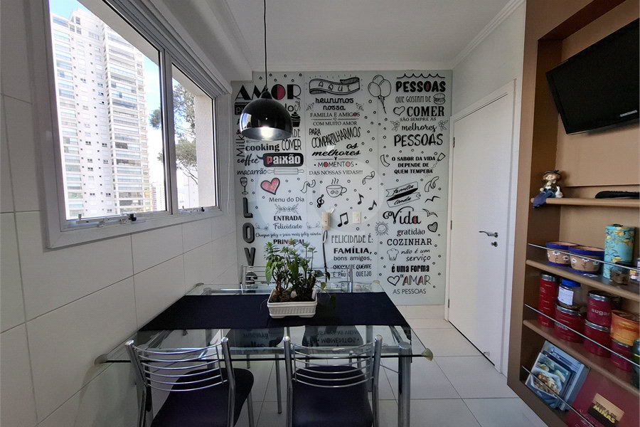 Apartamento à venda com 3 suítes em Santana, São Paulo, SP