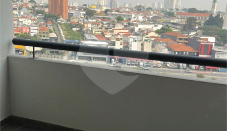 Apartamento à venda com 3 quartos, sendo 1 suíte,  em Vila Regente Feijó, São Paulo, SP