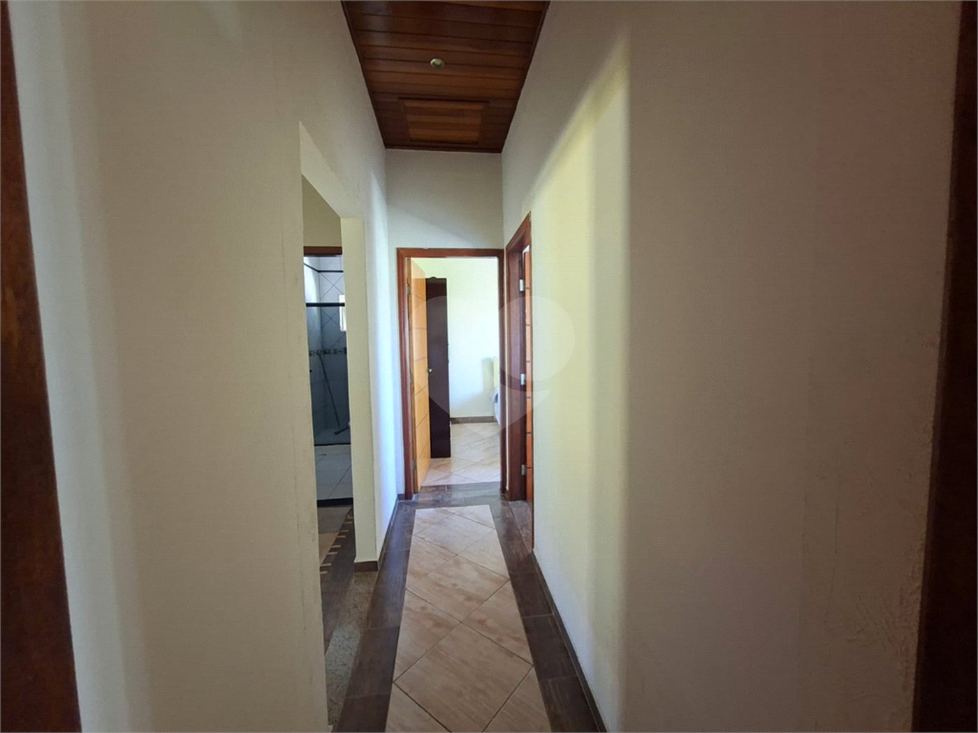 Casa à venda com 3 quartos, sendo 1 suíte,  em Tatetú, Alambari, SP