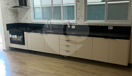 Casa à venda ou para alugar com 2 quartos, sendo 4 suítes,  no condomínio Residencial Jardim Bréscia, Indaiatuba - SP