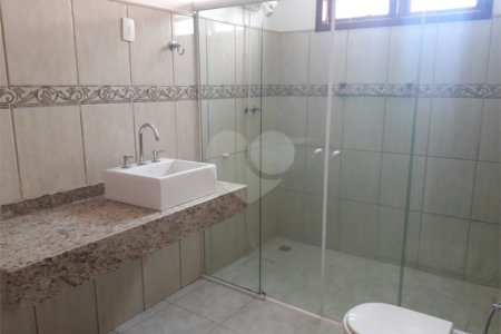 Casa à venda com 3 quartos, sendo 1 suíte, no condomínio Parque da Fazenda, Itatiba - SP