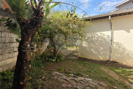 Casa à venda com 3 quartos, sendo 2 suítes, em Vila Helena, Atibaia, SP