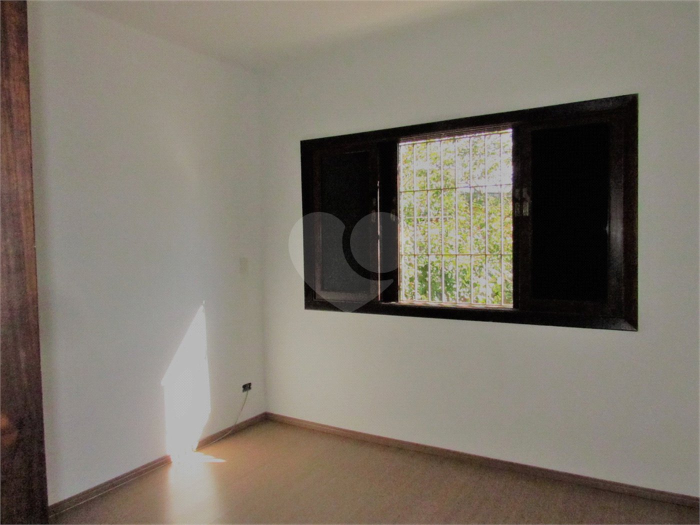 Casa à venda com 3 quartos, sendo 1 suíte, em Santo Amaro, São Paulo, SP