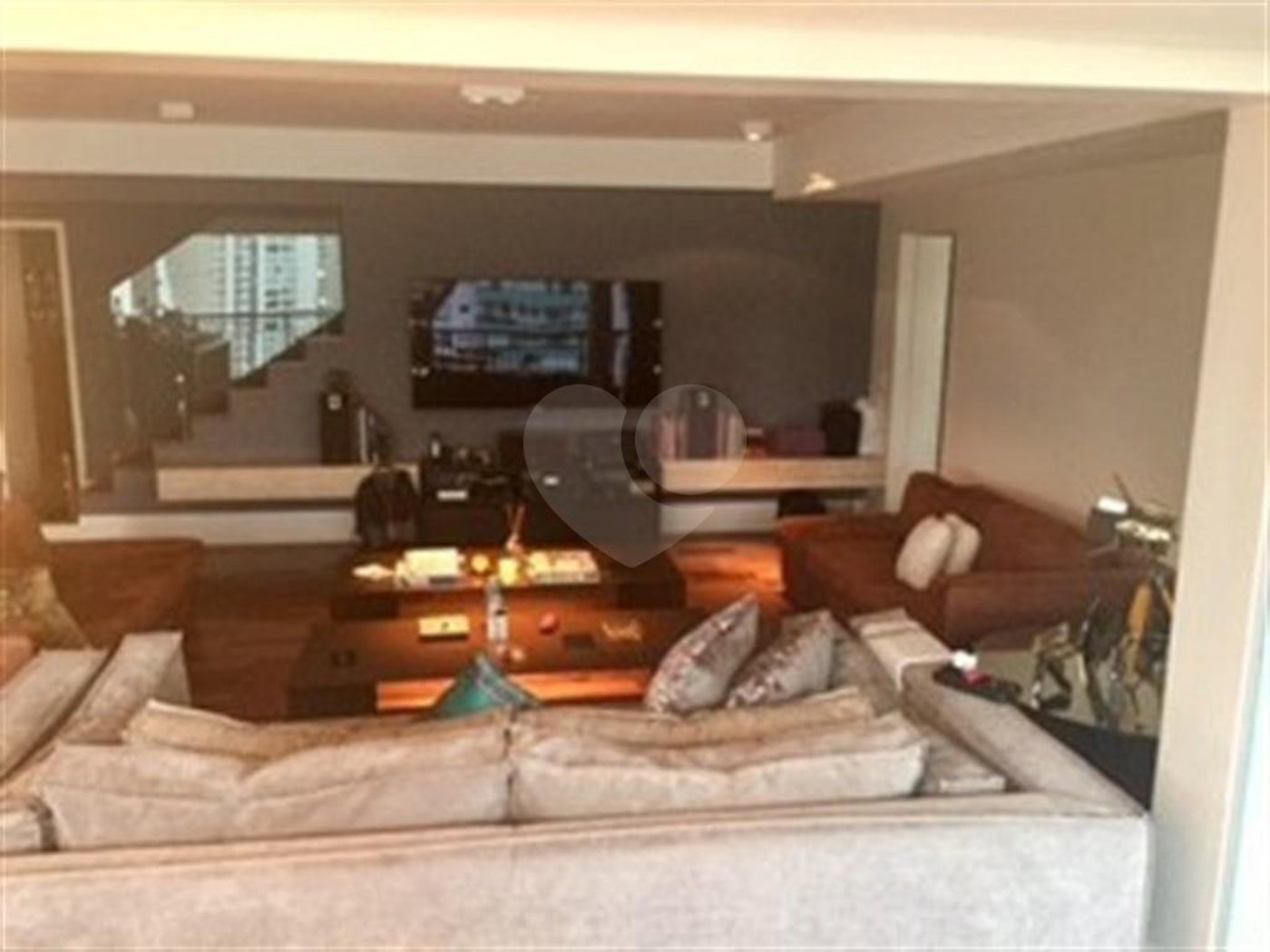 Apartamento à venda com 3 suítes em Campo Belo, São Paulo, SP