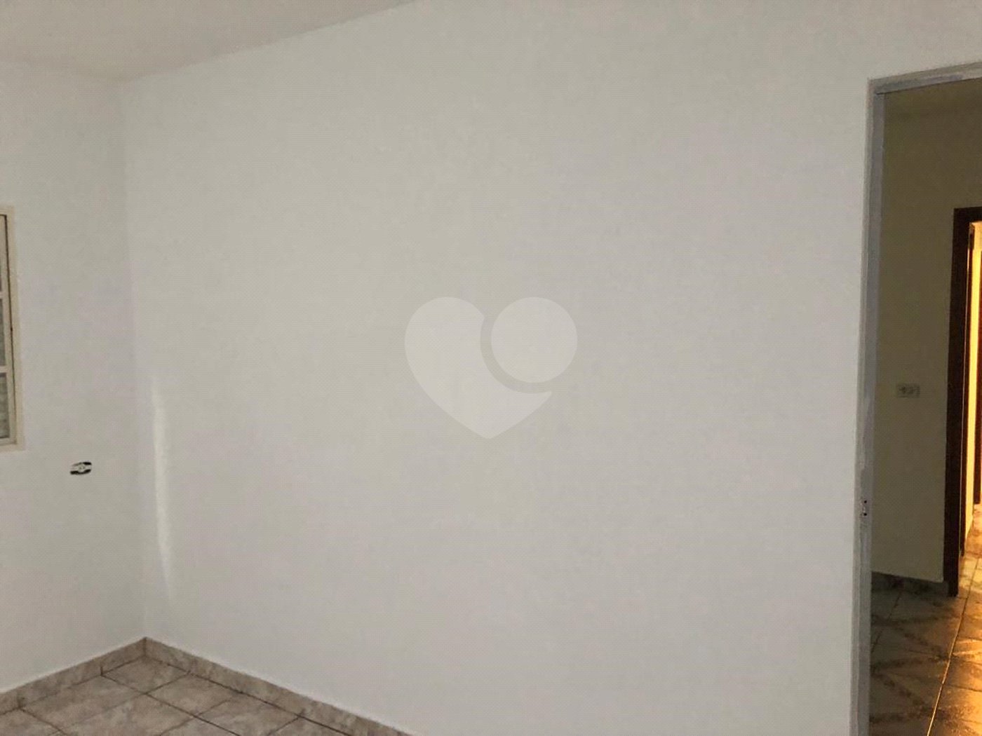 Casa à venda com 3 quartos, sendo 1 suíte, em Loteamento Terras de São Pedro e São Paulo, Salto, SP