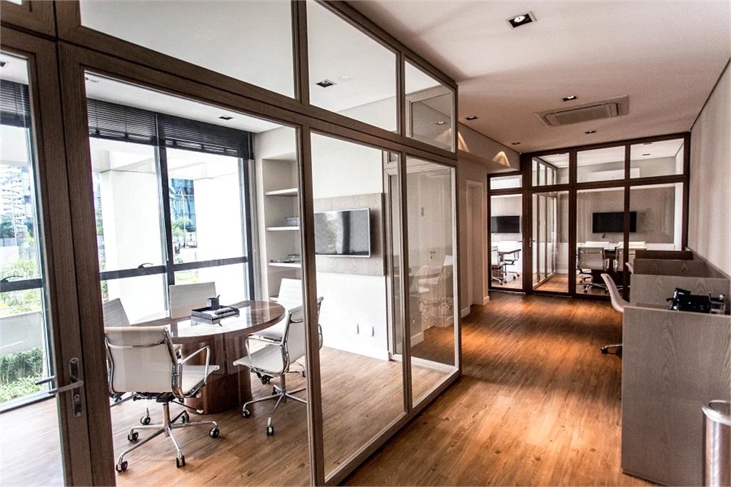 Apartamento à venda com 1 suíte em Cidade Monções, São Paulo, SP