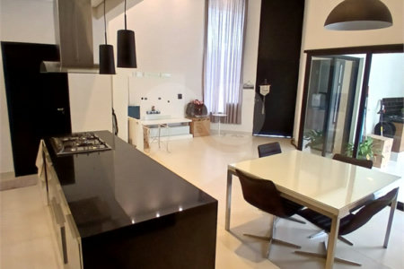 Casa à venda com 3 quartos, sendo 1 suíte, no condomínio Jardim, Sorocaba - SP
