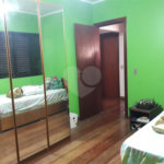 Sobrado à venda com 4 quartos, sendo 1 suíte, em Vila Constança, São Paulo, SP