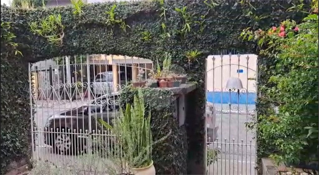 Sobrado à venda com 3 quartos, sendo 1 suíte, em Vila Vessoni, São Paulo, SP
