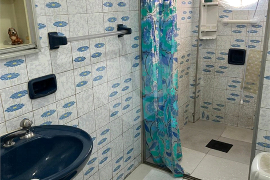 Sobrado à venda com 3 quartos em Santana, São Paulo, SP
