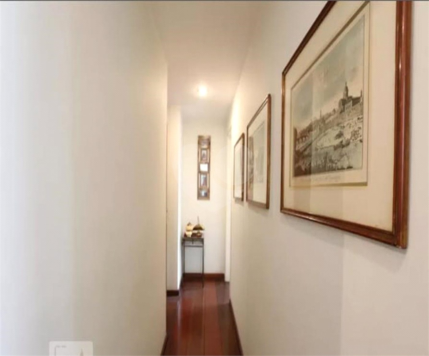 Apartamento à venda com 4 quartos, sendo 3 suítes,  em Vila Andrade, São Paulo, SP