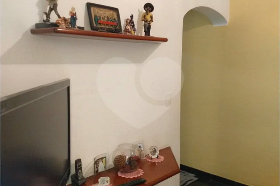 Sobrado à venda com 3 quartos, sendo 1 suíte, em Conjunto Residencial Vista Verde, São Paulo, SP