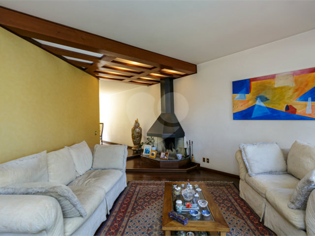Casa de Vila à venda com 4 suítes em Jardim Prudência, São Paulo, SP