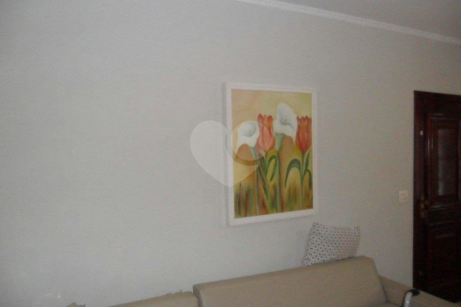 Sobrado à venda com 3 quartos, sendo 1 suíte, em Vila Romero, São Paulo, SP