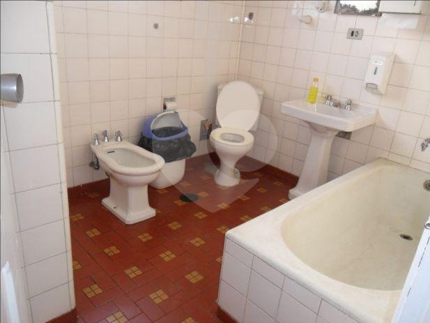 Casa à venda com 4 quartos no condomínio Largo Padre Péricles,48, São Paulo - SP