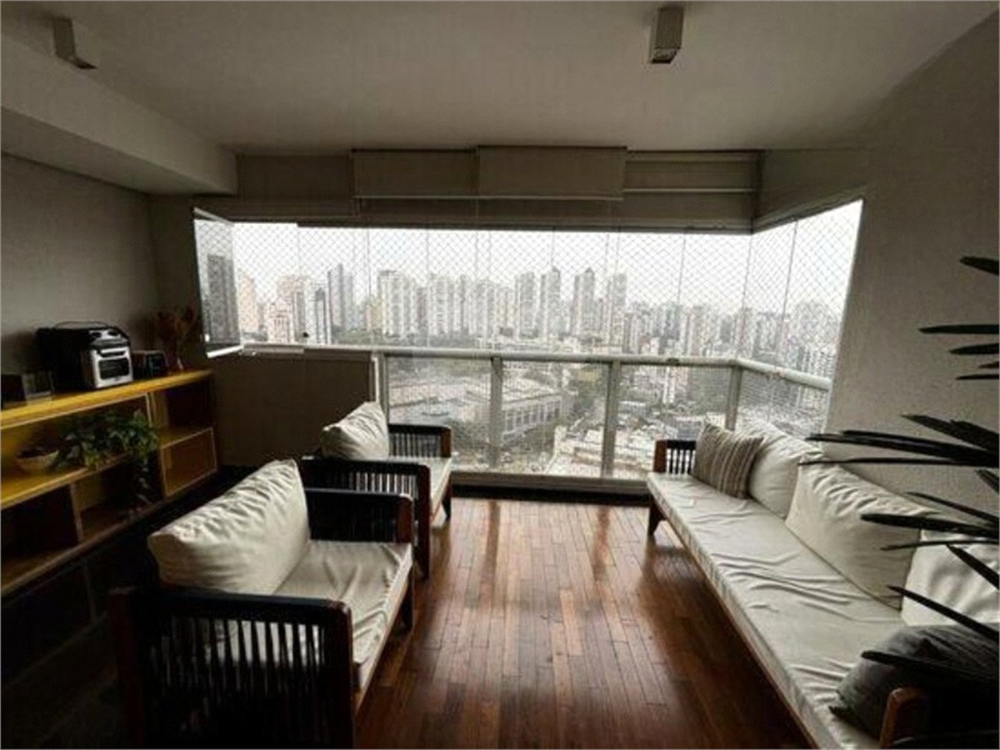 Apartamento à venda com 2 quartos, sendo 1 suíte, em Vila Andrade, São Paulo, SP