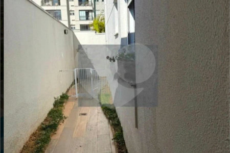 Cobertura à venda com 3 quartos, sendo 1 suíte, em Vila Suzana, São Paulo, SP