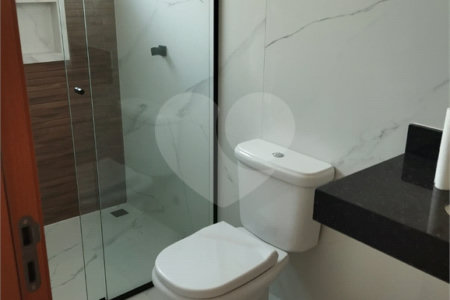 Casa à venda com 3 quartos, sendo 2 suítes, em Cachoeirinha, Bom Jesus dos Perdões, SP