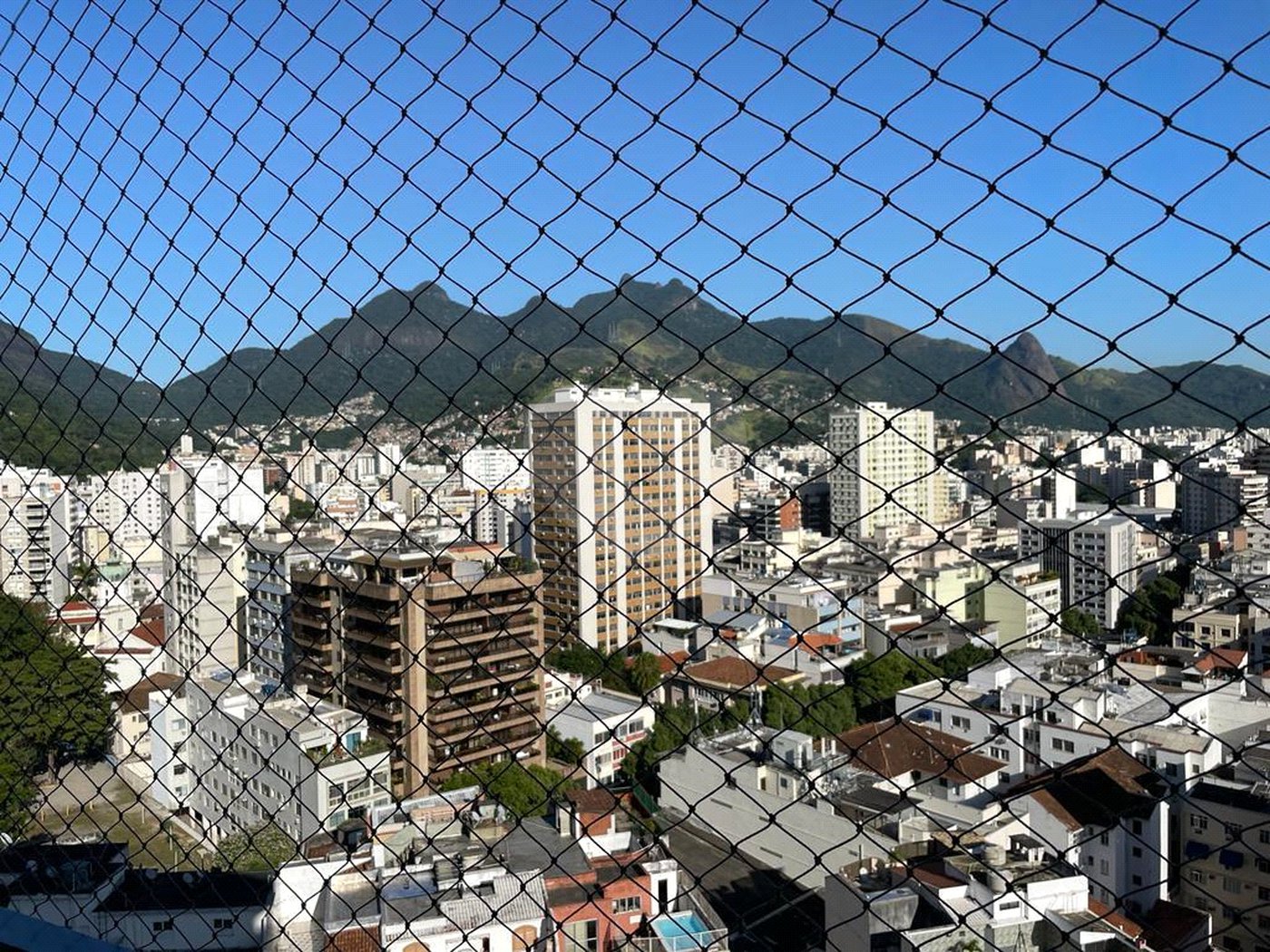Apartamento à venda com 4 quartos, sendo 1 suíte, em Tijuca, Rio de Janeiro, RJ